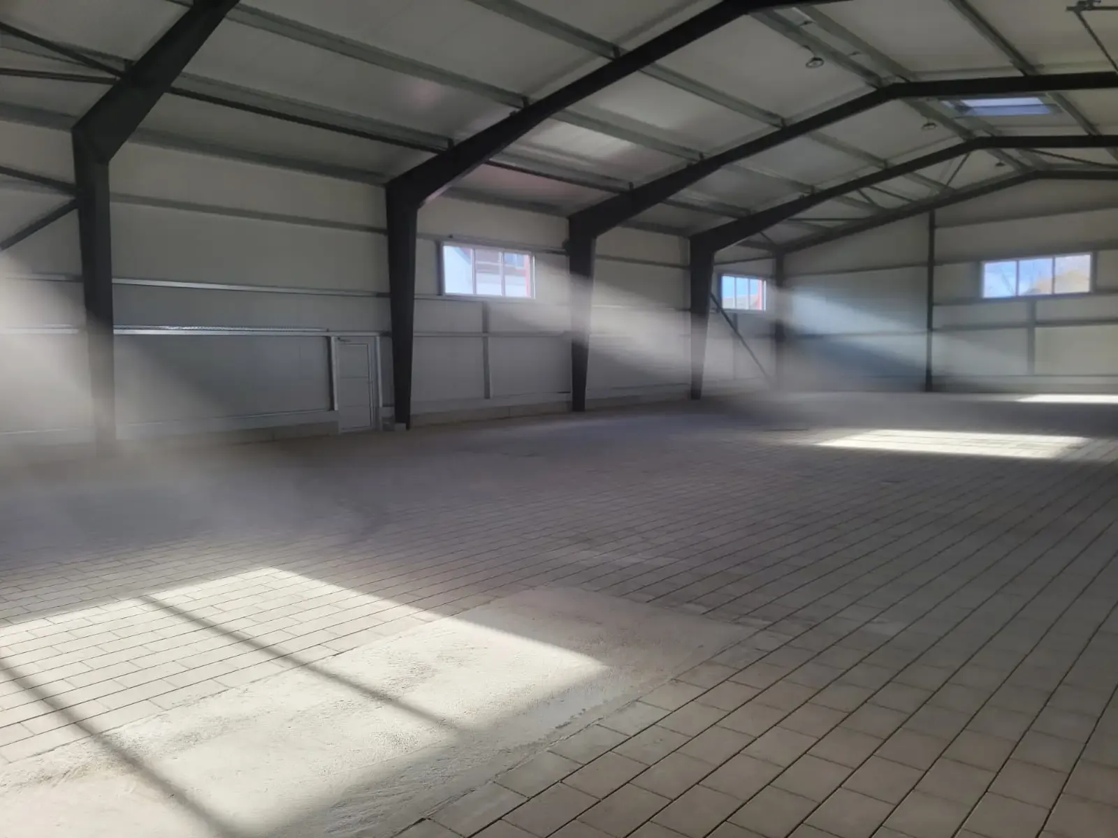 Kranvermietung Leichtle: Lagerhalle, Bild 3