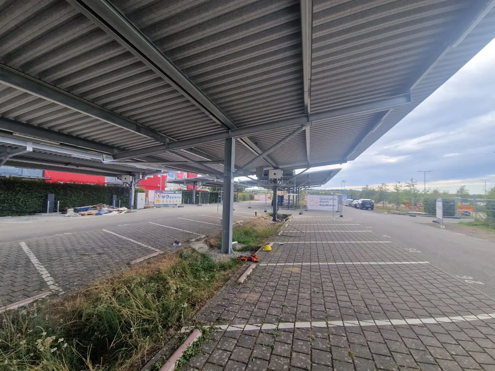 1. FSV Mainz 05: Solar-Carports auf dem Stadionparkplatz, Bild 8