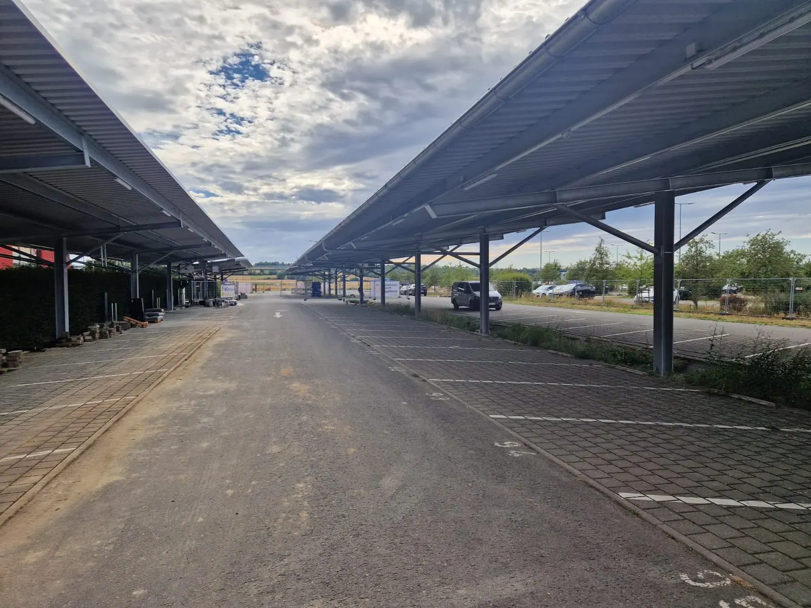 1. FSV Mainz 05: Solar-Carports auf dem Stadionparkplatz, Bild 9